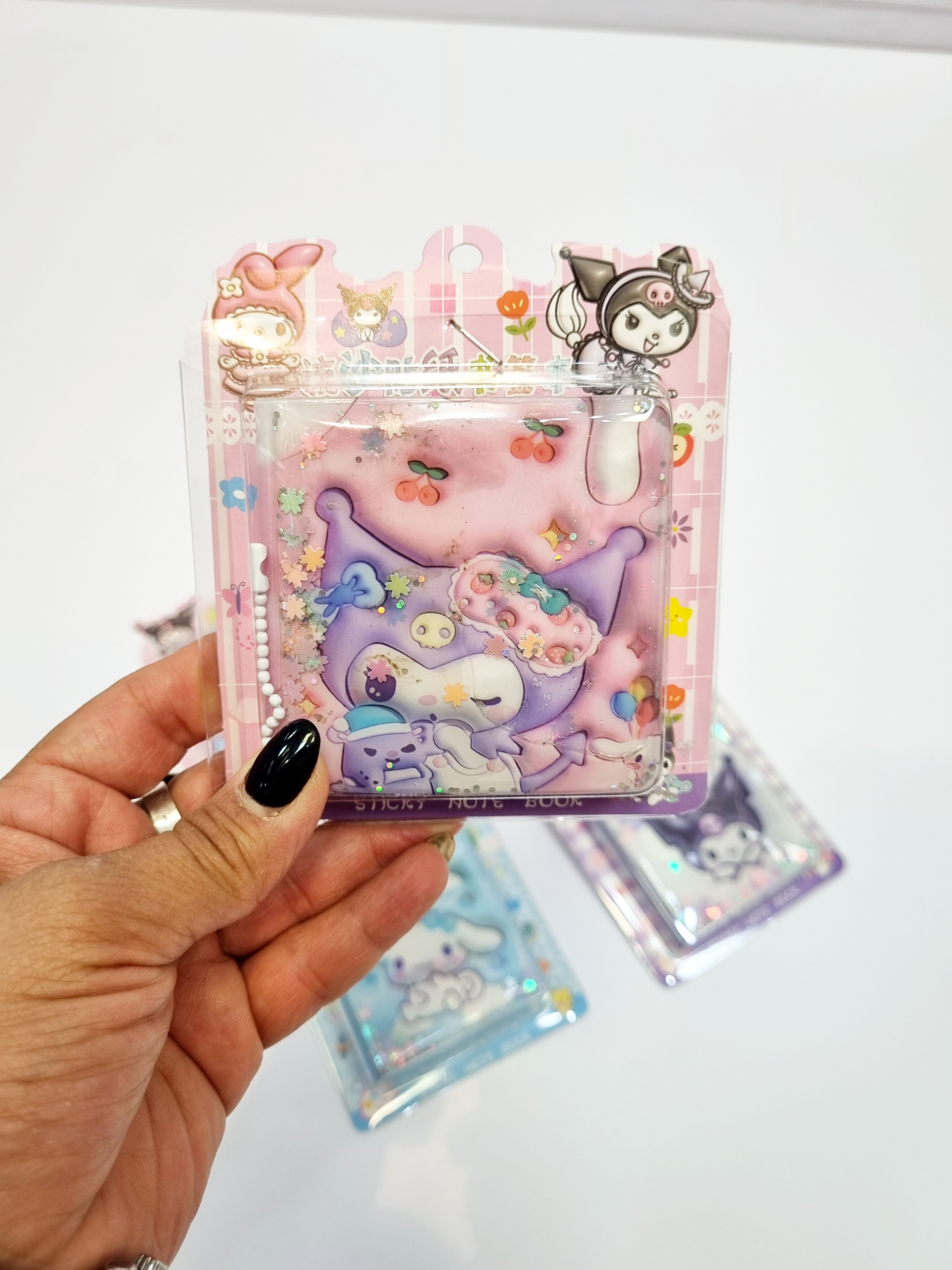 دفترچه و استیکر جلد آکواریومی