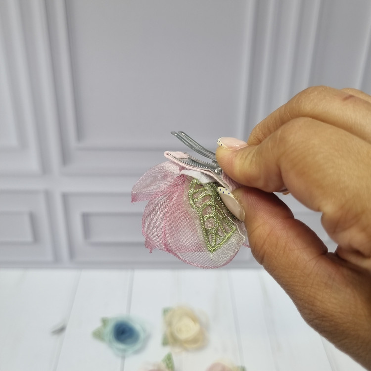 گیره انبری رز حریر مجلسی طرح ۱